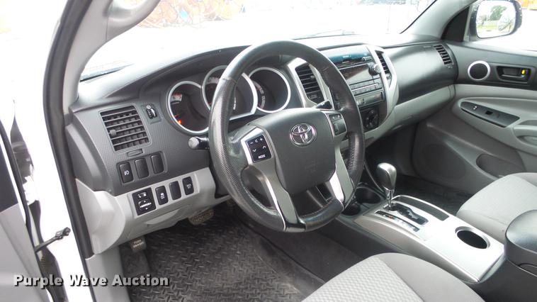 image for item ES9268 2012 Toyota Tacoma Double Cab pickup truck