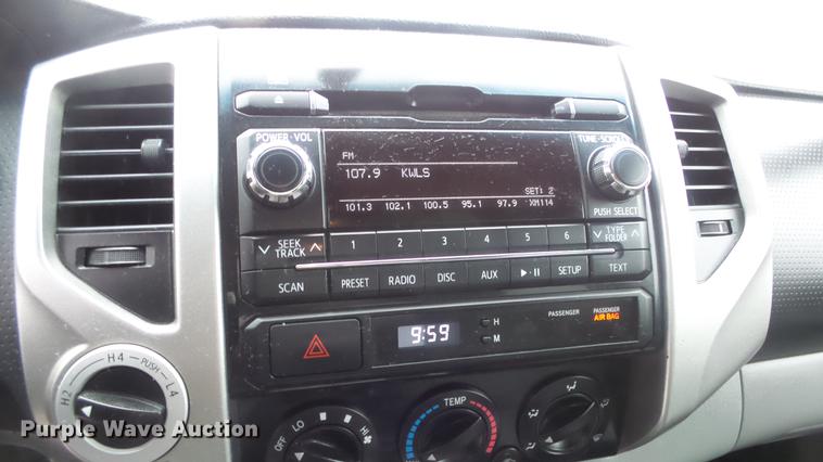 image for item ES9268 2012 Toyota Tacoma Double Cab pickup truck