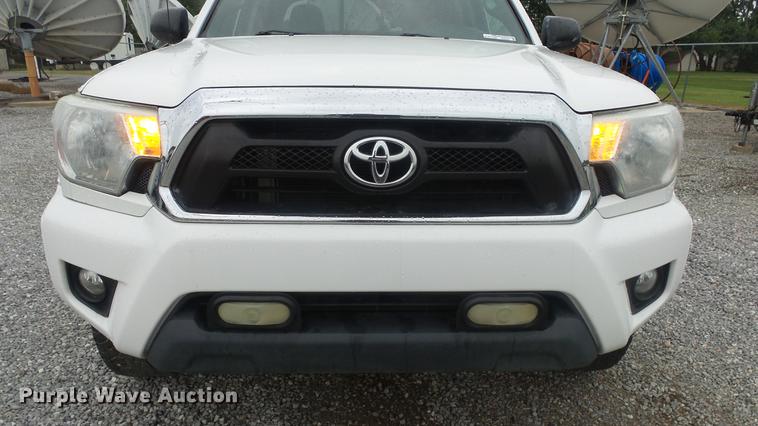 image for item ES9268 2012 Toyota Tacoma Double Cab pickup truck