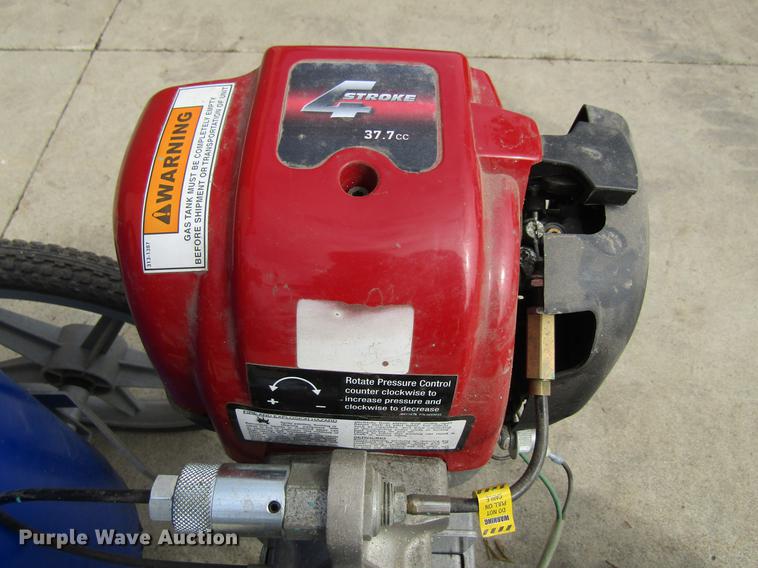 Titan Powrliner 850 line striper in Waterloo, IA Item EU9514 sold
