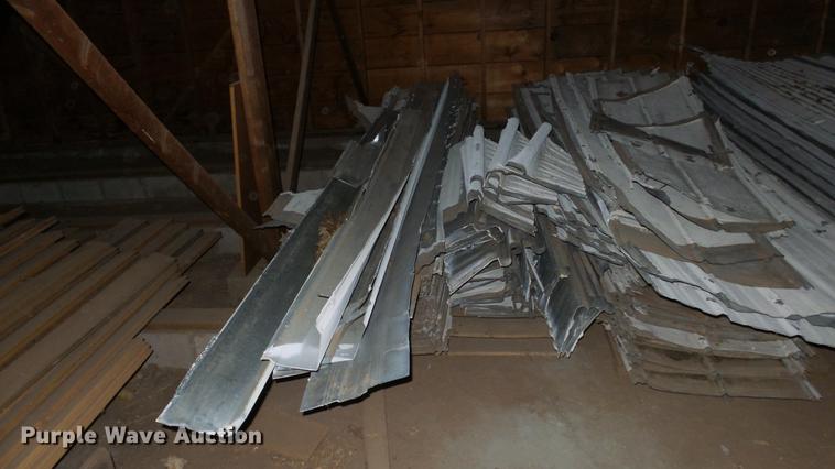 image for item FE9178 Steel roofing