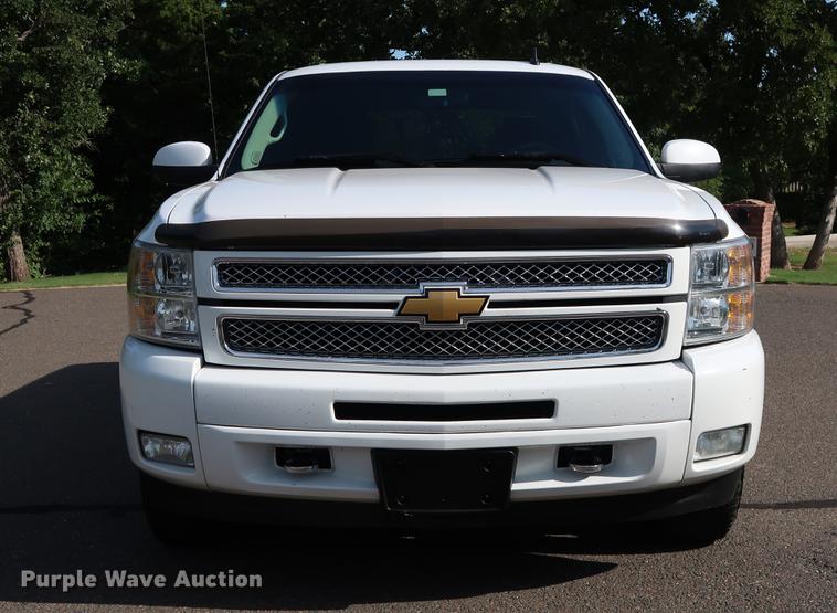 image for item FE9504 2012 Chevrolet Silverado 1500 Crew Cab pickup truck