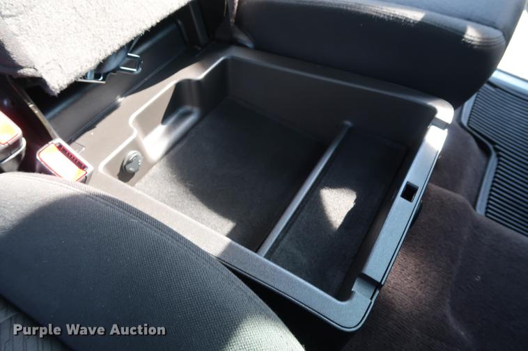 image for item FE9504 2012 Chevrolet Silverado 1500 Crew Cab pickup truck