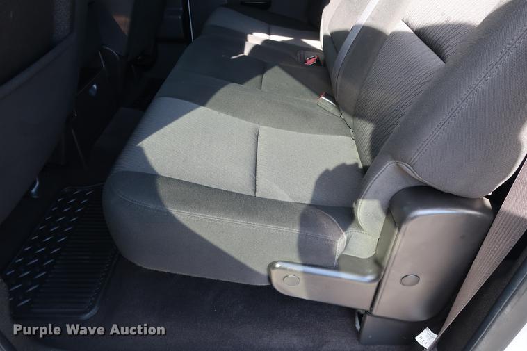 image for item FE9504 2012 Chevrolet Silverado 1500 Crew Cab pickup truck