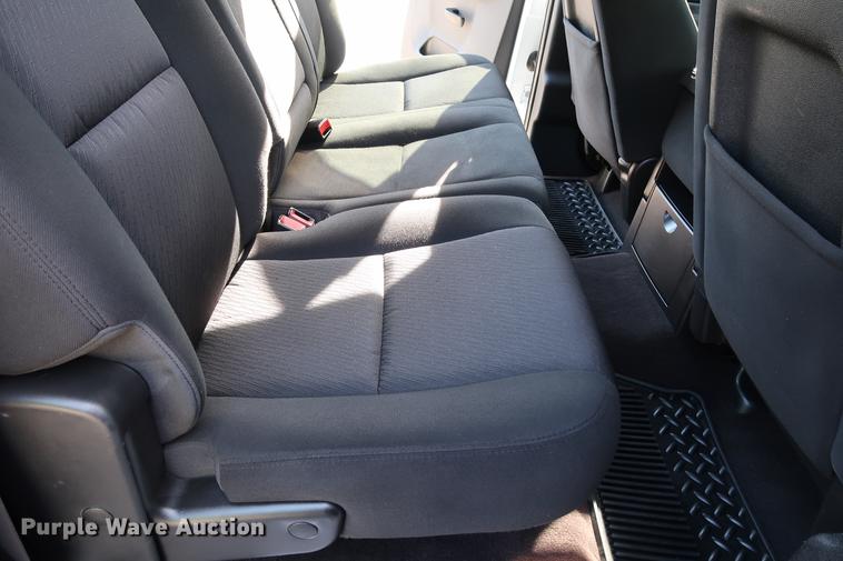 image for item FE9504 2012 Chevrolet Silverado 1500 Crew Cab pickup truck