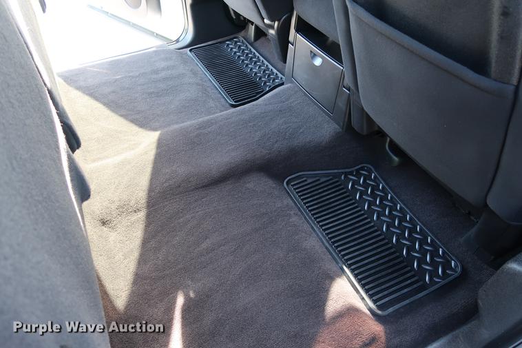 image for item FE9504 2012 Chevrolet Silverado 1500 Crew Cab pickup truck