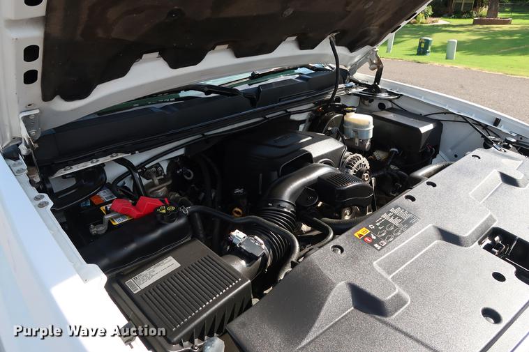 image for item FE9504 2012 Chevrolet Silverado 1500 Crew Cab pickup truck