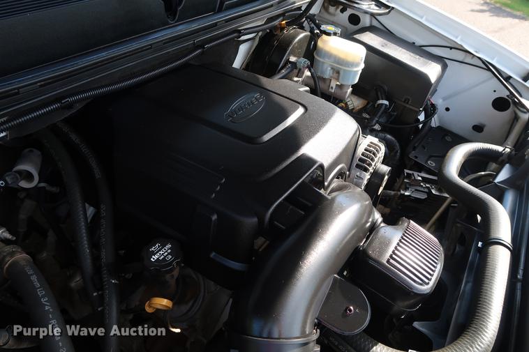 image for item FE9504 2012 Chevrolet Silverado 1500 Crew Cab pickup truck