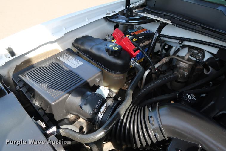 image for item FE9504 2012 Chevrolet Silverado 1500 Crew Cab pickup truck