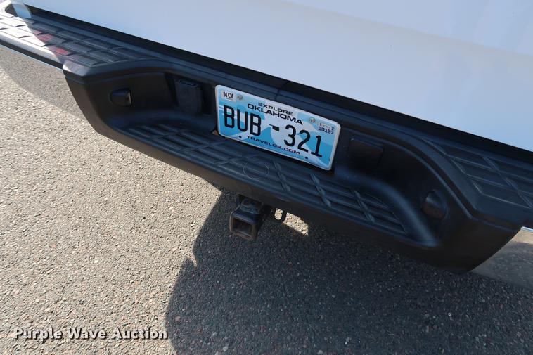 image for item FE9504 2012 Chevrolet Silverado 1500 Crew Cab pickup truck