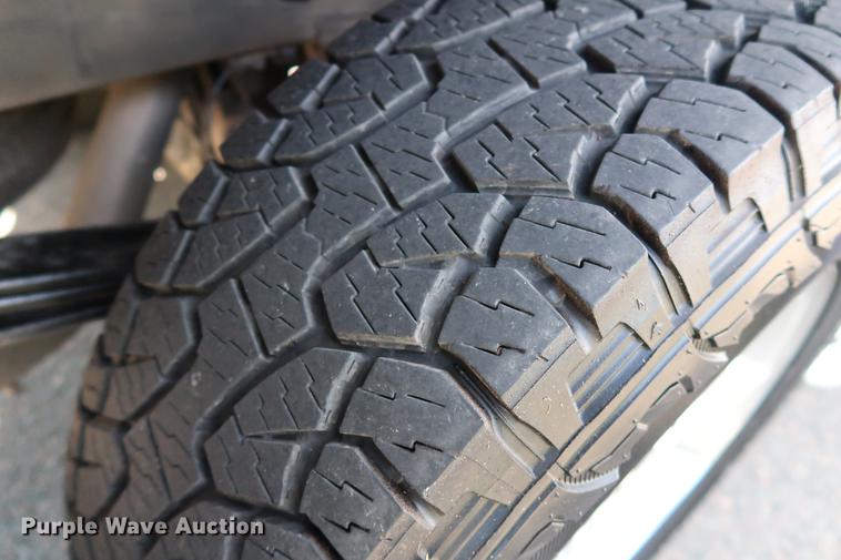 image for item FE9504 2012 Chevrolet Silverado 1500 Crew Cab pickup truck