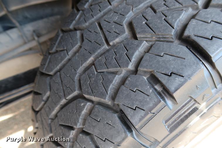 image for item FE9504 2012 Chevrolet Silverado 1500 Crew Cab pickup truck