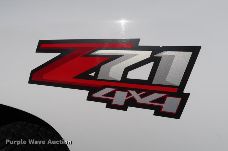 image for item FE9504 2012 Chevrolet Silverado 1500 Crew Cab pickup truck