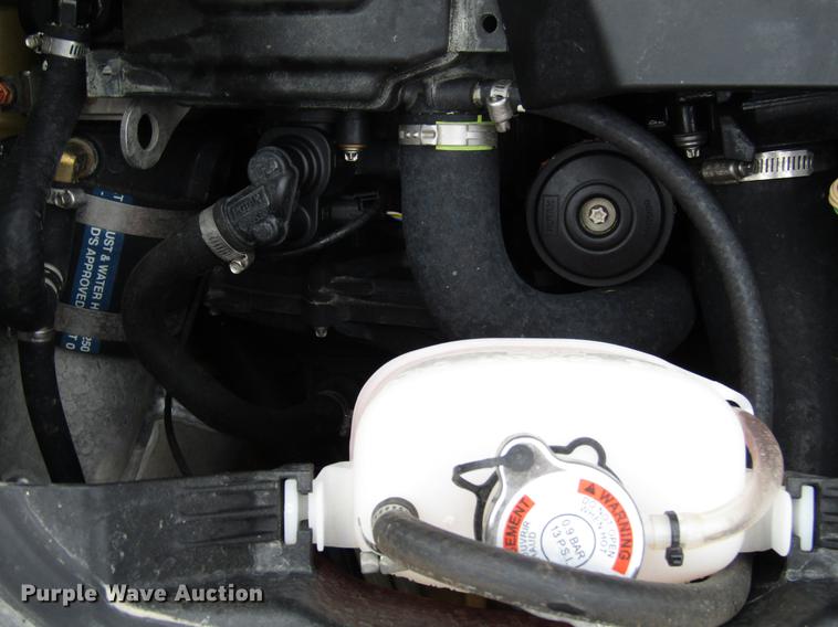 image for item FJ9504 (2) jet skis