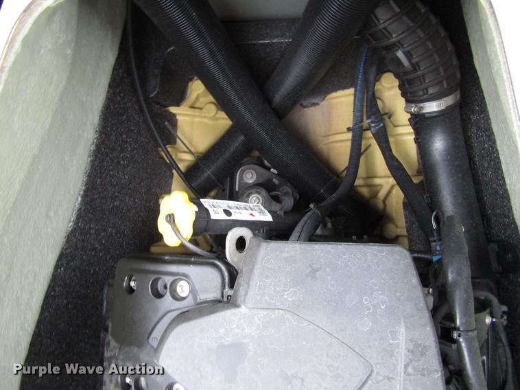 image for item FJ9504 (2) jet skis