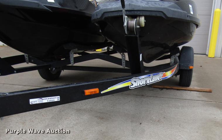 image for item FJ9504 (2) jet skis