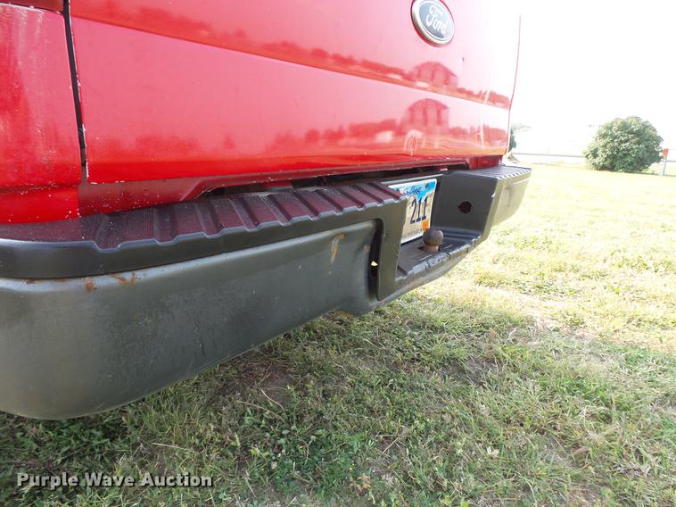 image for item FT9794 2005 Ford F150 XL SuperCab pickup truck