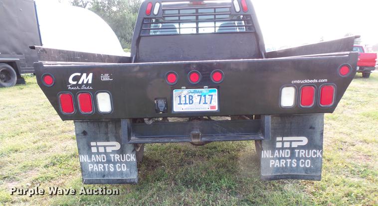 image for item FT9795 1995 Ford F350 Super Duty Crew Cab flatbed pickup truck