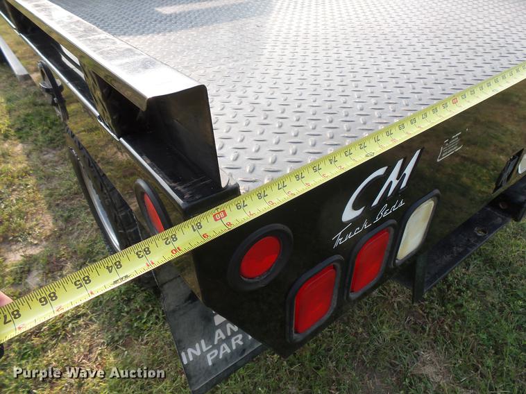 image for item FT9795 1995 Ford F350 Super Duty Crew Cab flatbed pickup truck