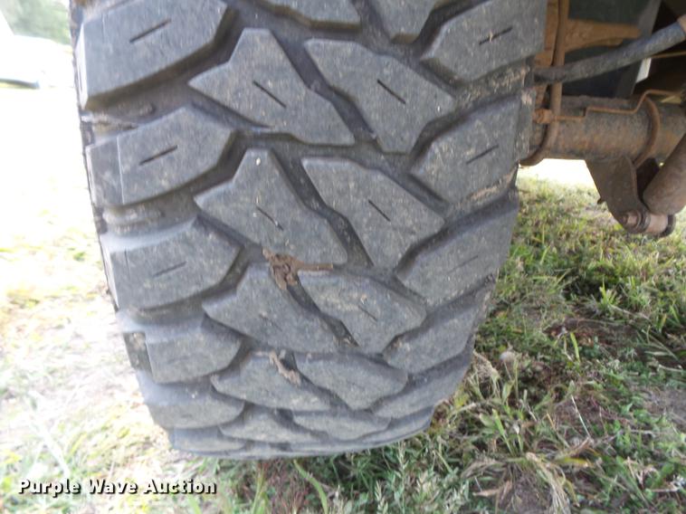 image for item FT9796 2000 Ford F350 Super Duty Crew Cab pickup truck