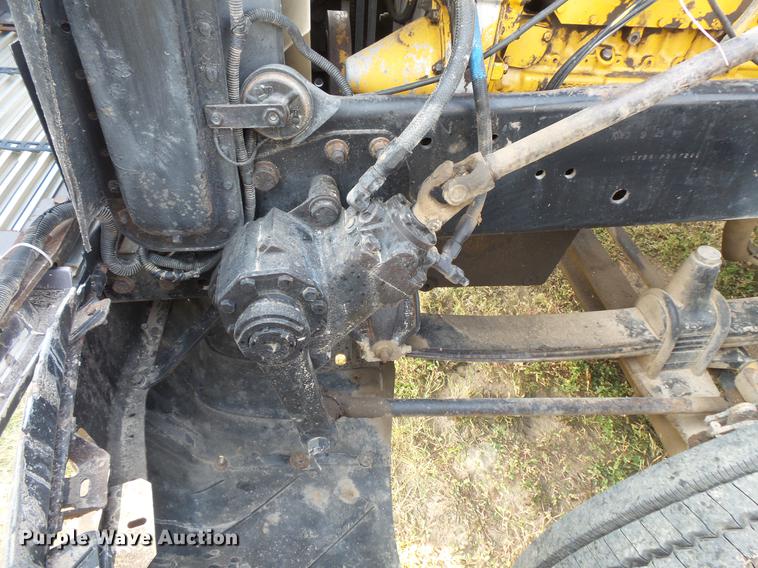 image for item FT9798 1990 Freightliner FLD120 semi truck