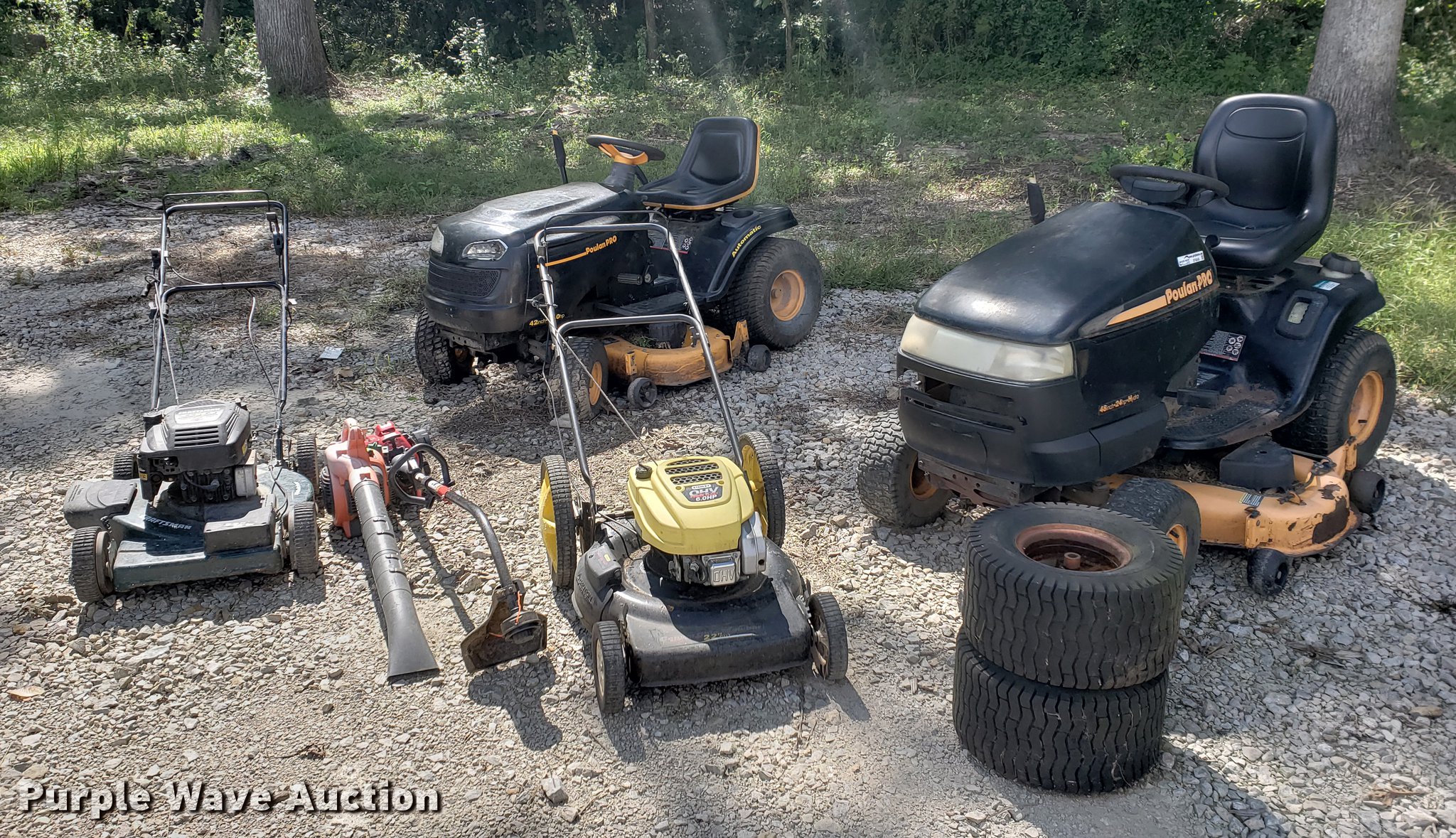 Lawn and garden equipment in Warrensburg, MO Item EF9849 sold