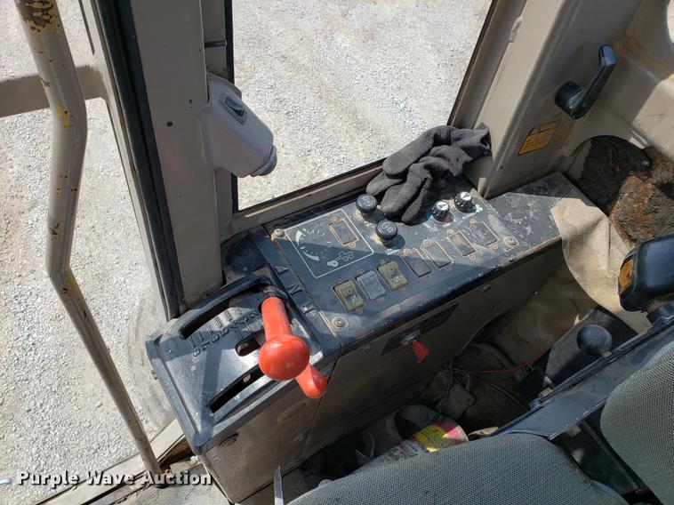 image for item BW9199 1992 John Deere 670B motor grader