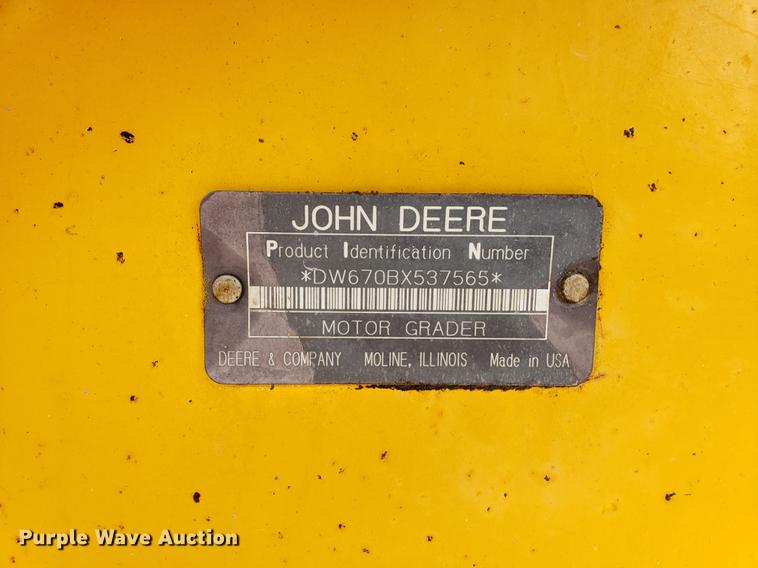 image for item BW9199 1992 John Deere 670B motor grader