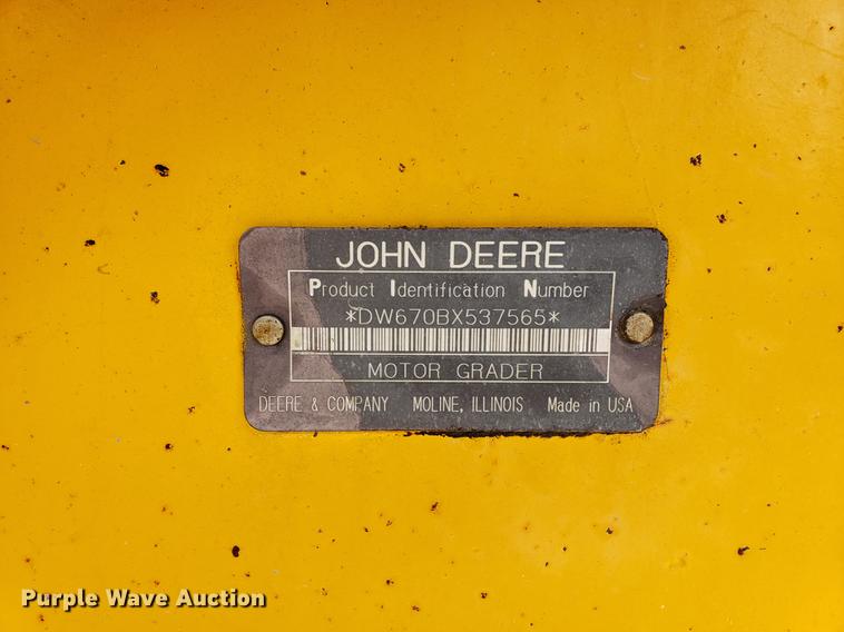 image for item BW9199 1992 John Deere 670B motor grader