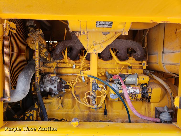 image for item BW9199 1992 John Deere 670B motor grader