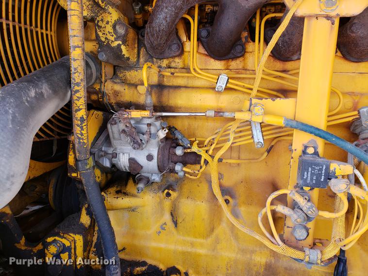 image for item BW9199 1992 John Deere 670B motor grader