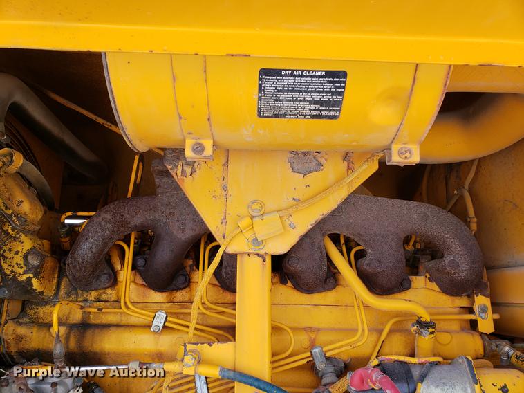 image for item BW9199 1992 John Deere 670B motor grader