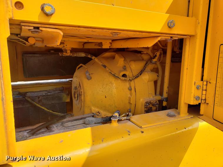 image for item BW9199 1992 John Deere 670B motor grader