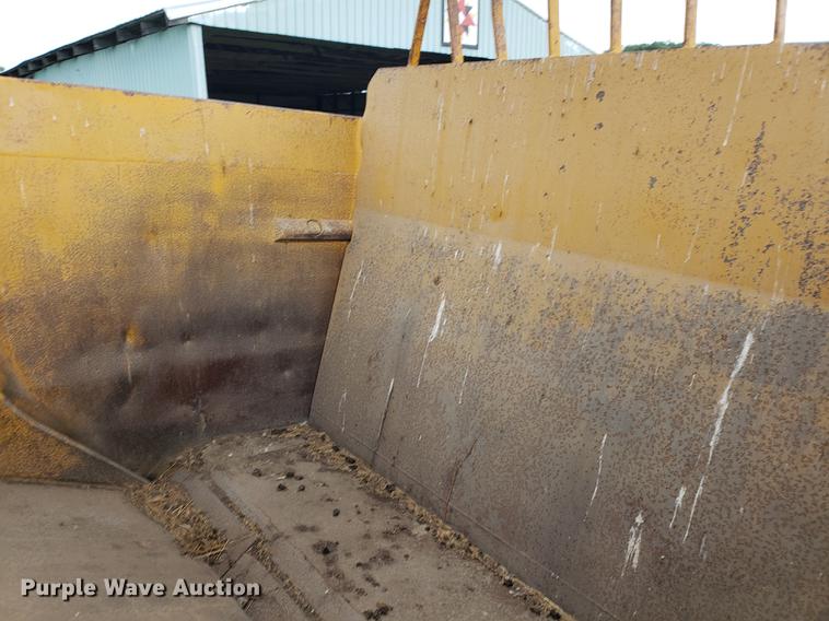 image for item BW9229 Caterpillar 435 Series E scraper