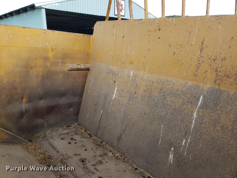 image for item BW9229 Caterpillar 435 Series E scraper