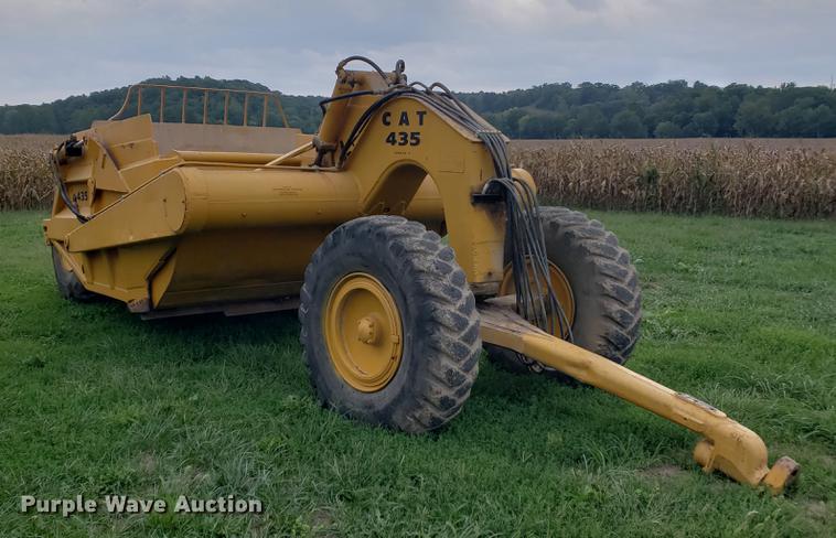 image for item BW9230 Caterpillar 435 Series D scraper