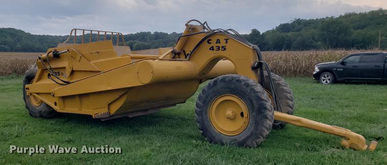 image for item BW9230 Caterpillar 435 Series D scraper