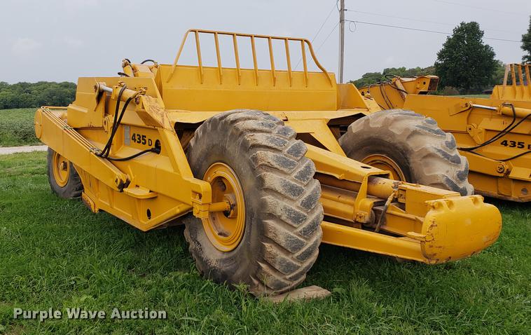 image for item BW9230 Caterpillar 435 Series D scraper