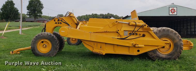 image for item BW9230 Caterpillar 435 Series D scraper