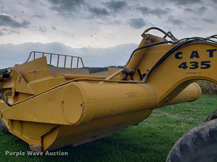 image for item BW9230 Caterpillar 435 Series D scraper