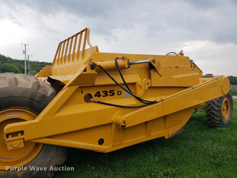 image for item BW9230 Caterpillar 435 Series D scraper