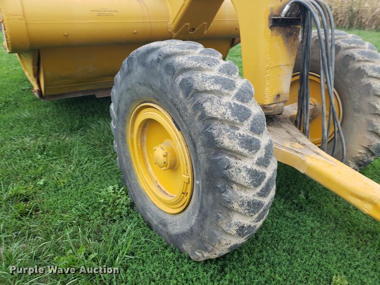 image for item BW9230 Caterpillar 435 Series D scraper