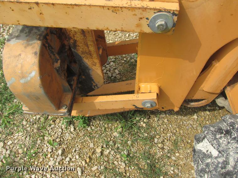 image for item DA8265 Case Maxi Sneaker Series C vibratory cable plow