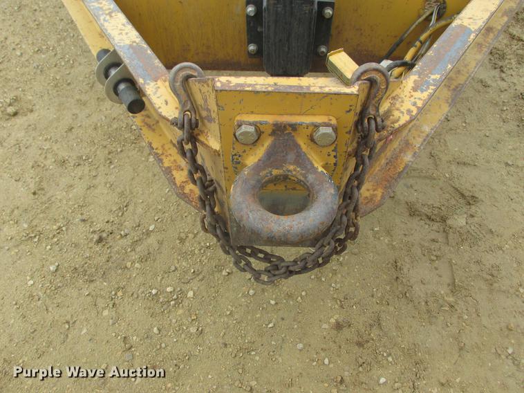 image for item DA8266 2001 Vermeer ST300 mud mixer and Belshe trailer