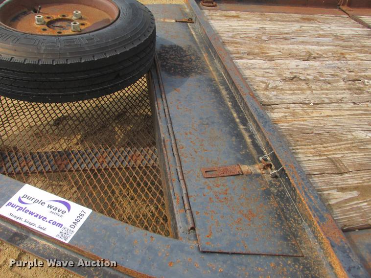 image for item DA8267 2014 Belshe tilt deck equipment trailer