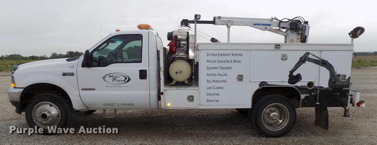 image for item DB8620 2003 Ford F550 Super Duty service truck with crane