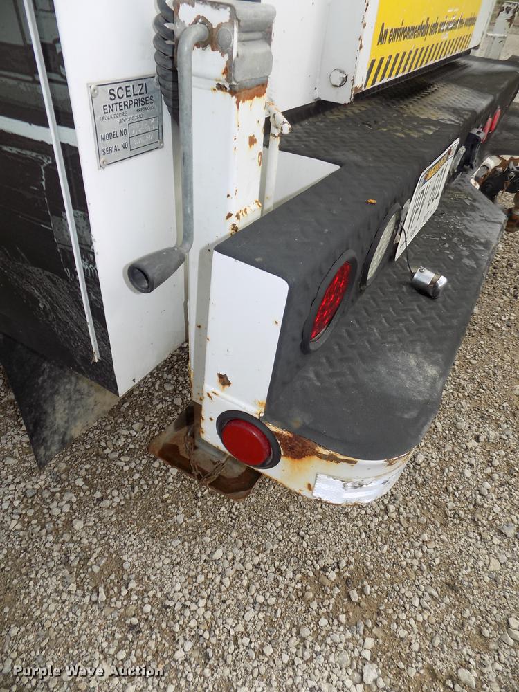 image for item DB8620 2003 Ford F550 Super Duty service truck with crane