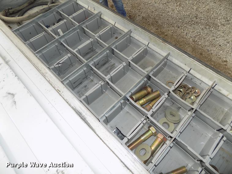 image for item DB8620 2003 Ford F550 Super Duty service truck with crane