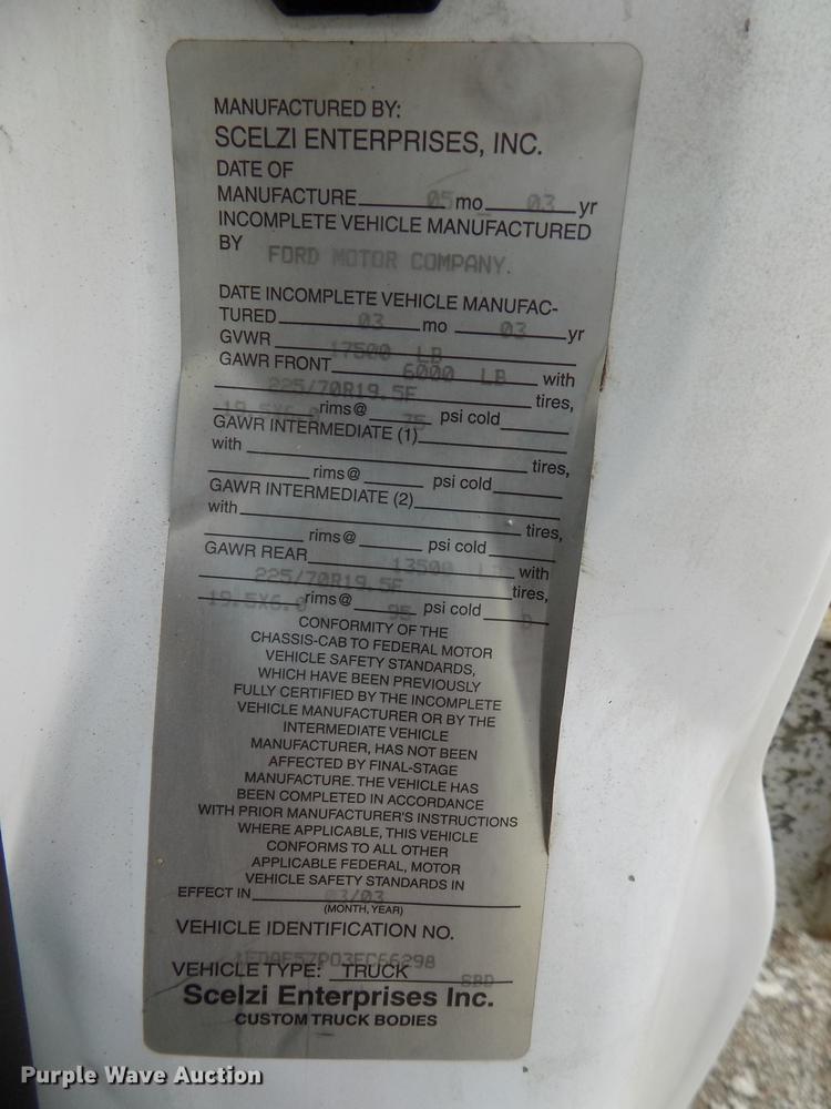 image for item DB8620 2003 Ford F550 Super Duty service truck with crane