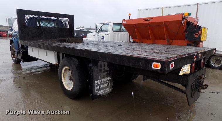 image for item DB8625 1977 Chevrolet C65 flatbed truck